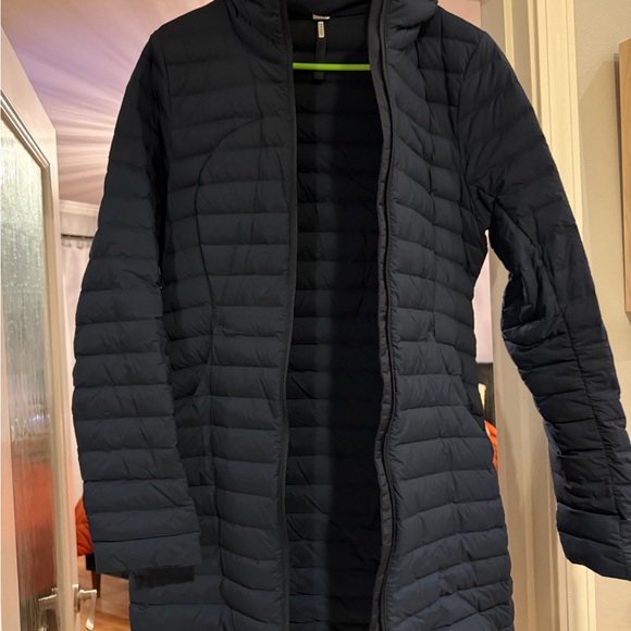 lululemon- long pack it down jacket 💙 - Picture 2 of 8